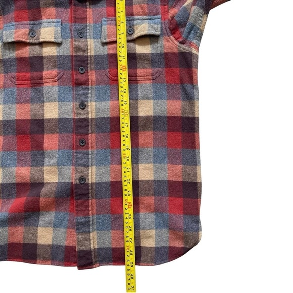L.L. BEAN Men’s Small Thick Soft Chamois Flannel Shirt Plaid Button Up / Red - Picture 8 of 9
